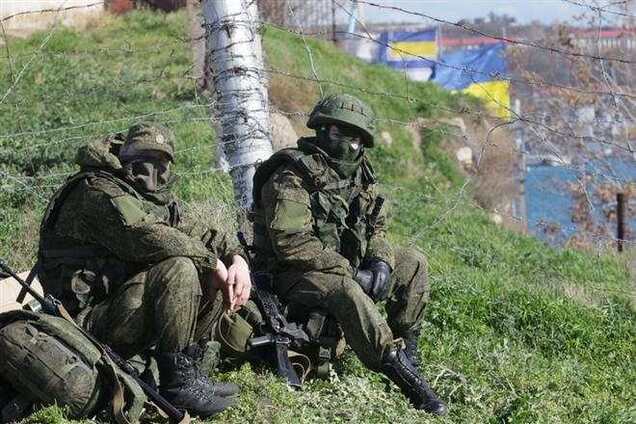 Ночь в Крыму прошла напряженно, но нападений не было