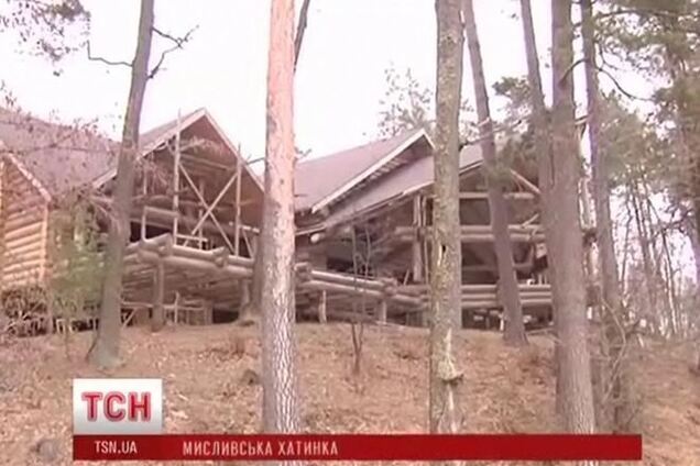 СМИ нашли охотничий дом Пшонки с вертолетной площадкой и собственным озером
