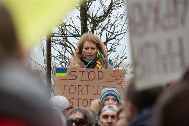 В Лиссабоне украинцы записываются в Португальскую сотню