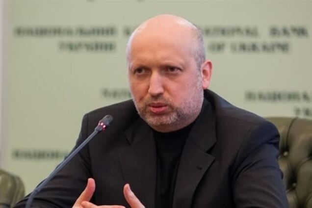 Турчинов уволил губернаторов нескольких областей