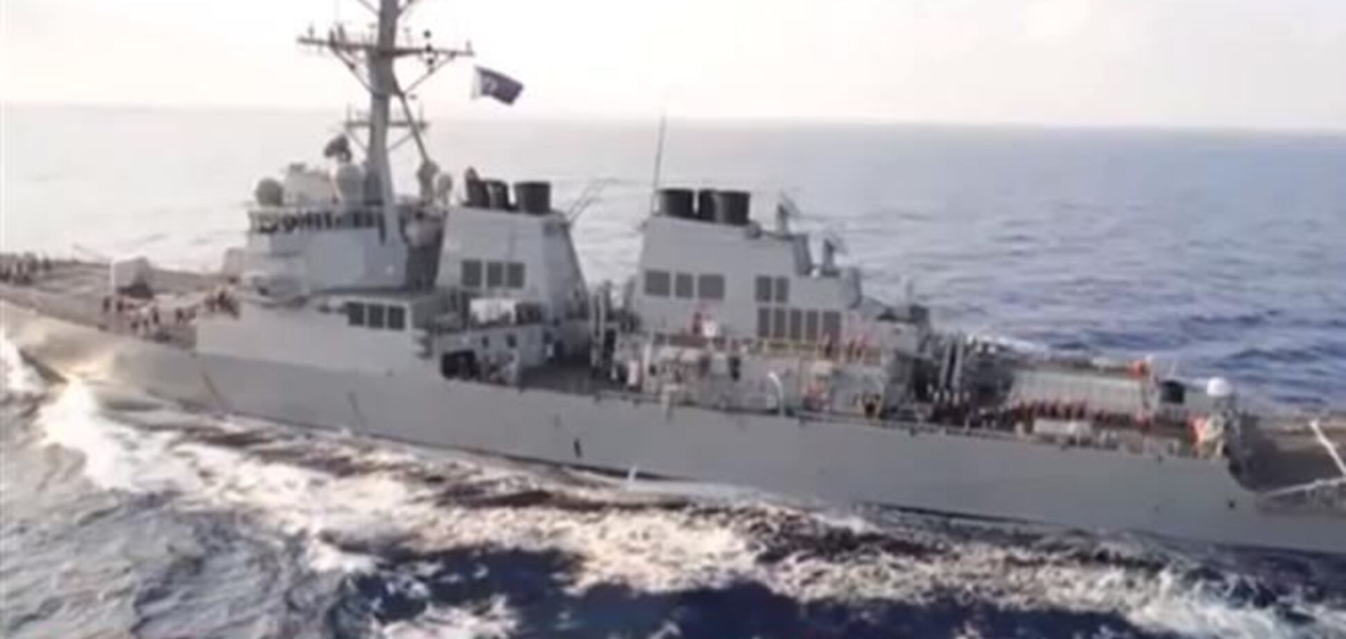 Американский эсминец вошел в Черное море
