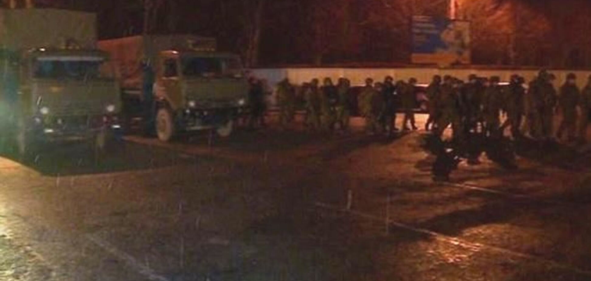 У воинской части в Севастополе избили журналистов