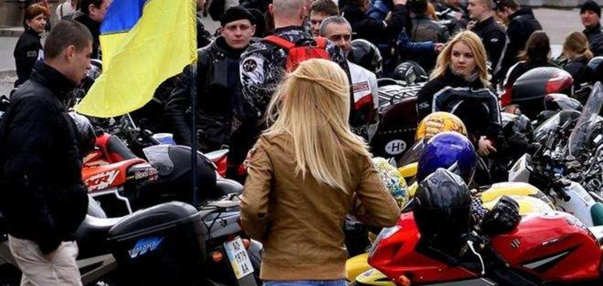 Шевченково вече в Днепропетровске собрало тысячи людей