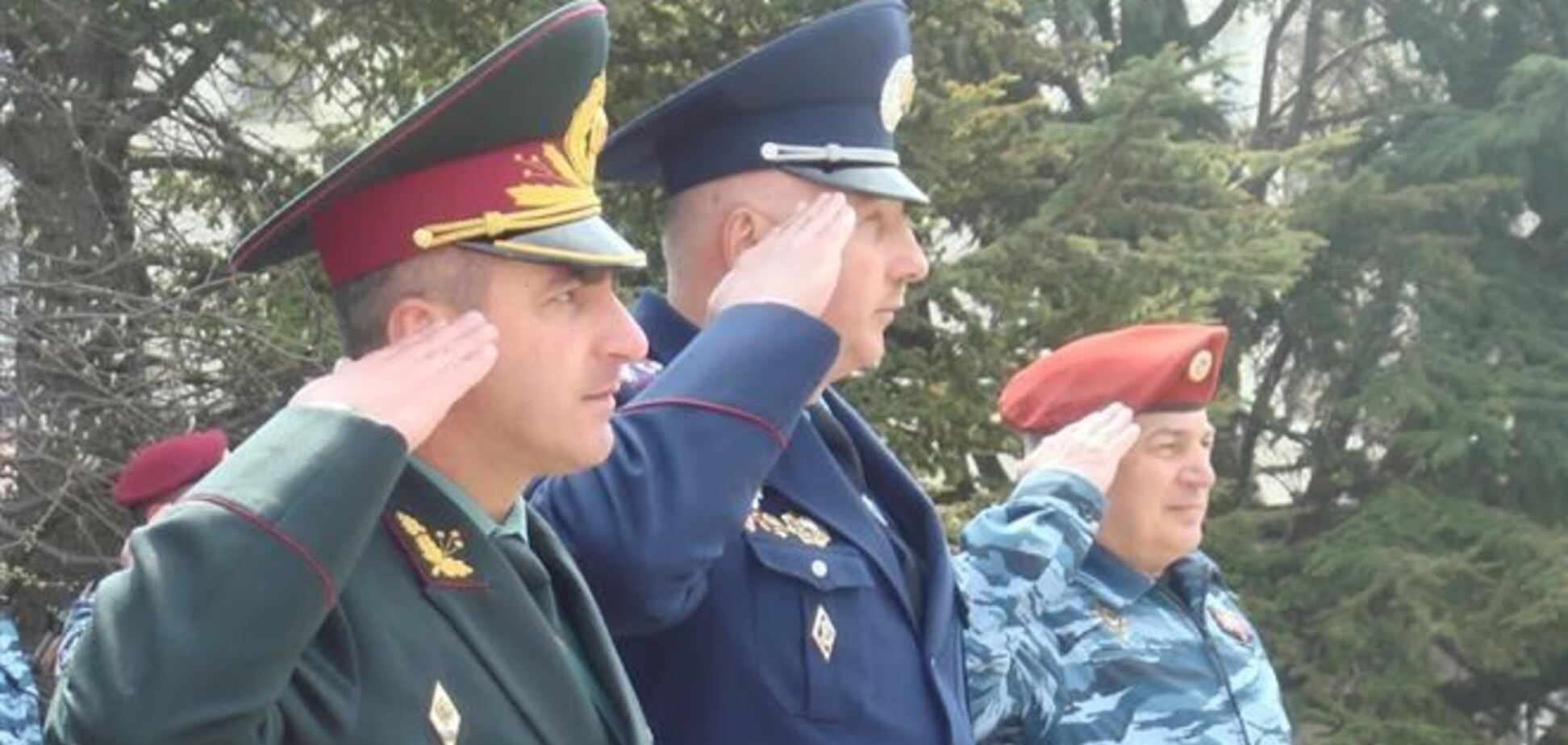 Два начальника крымской милиции уволены за нарушение присяги 