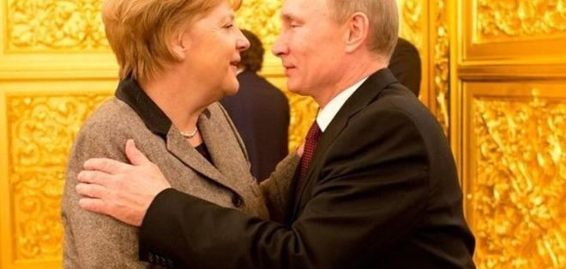 Меркель пообіцяла особисто простежити, як Путін буде відводити війська від України