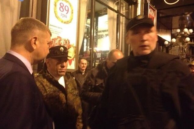 19-летнему пострадавшему во время стрельбы 'Правого сектора' удалили селезенку