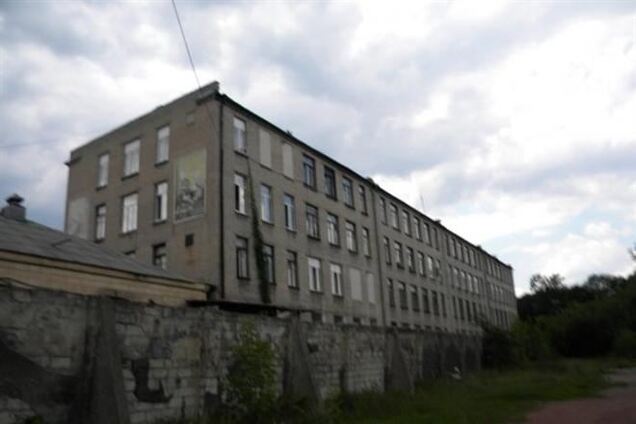 В Донецке сепаратисты заблокировали автобусы с солдатами, приняв их за 'иностранных наемников'