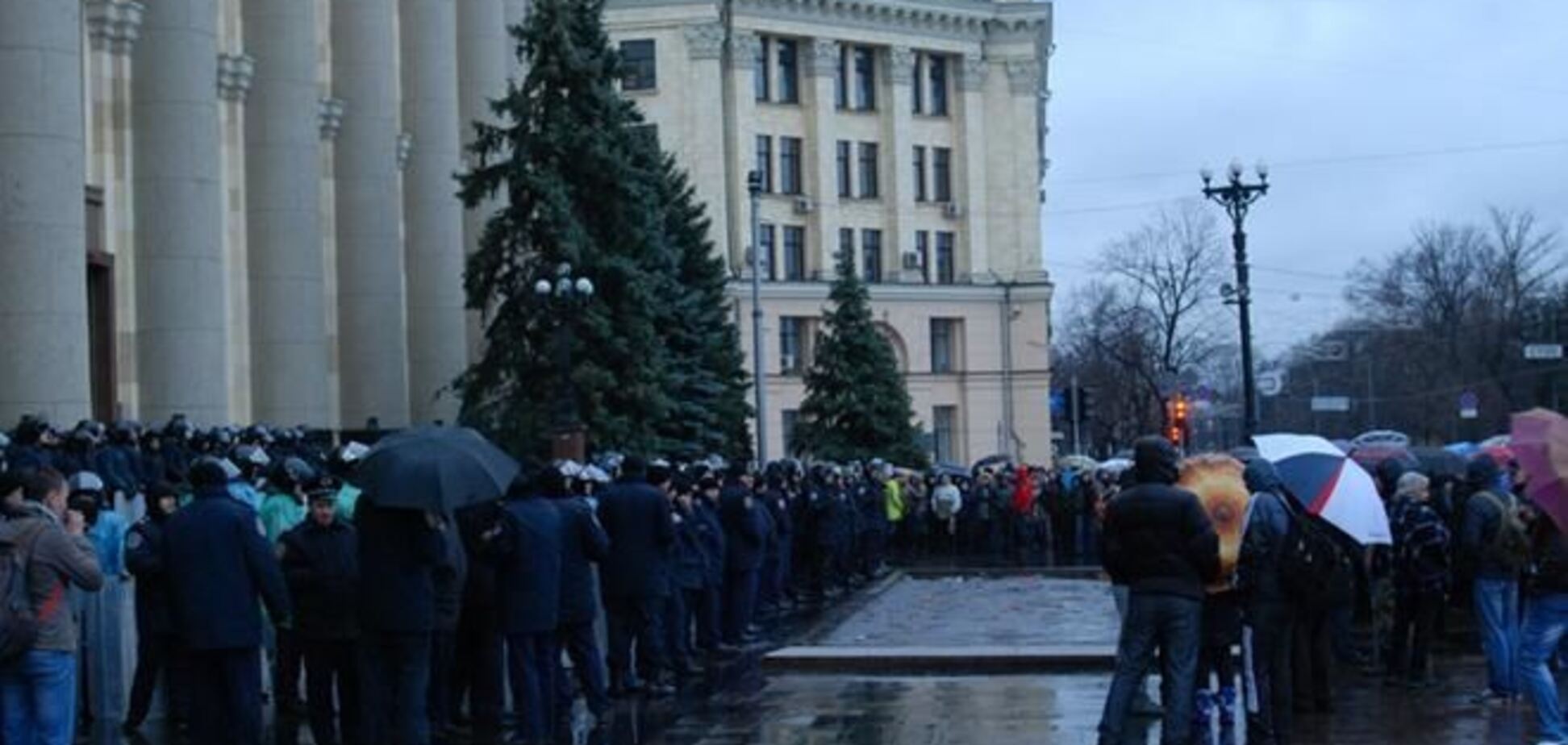 На пророссийский митинг в Харькове пришло не больше 200 человек