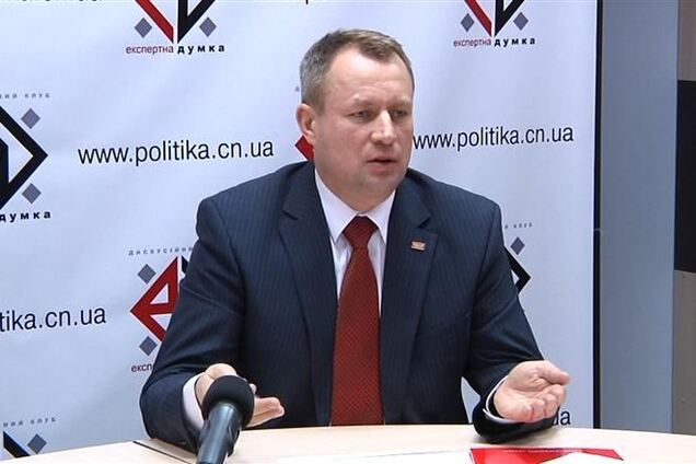 Закупку продуктов на 7 млн грн для чиновников приостановили