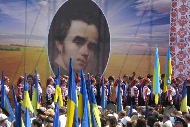 На Одесщине установили креативный памятник Кобзарю