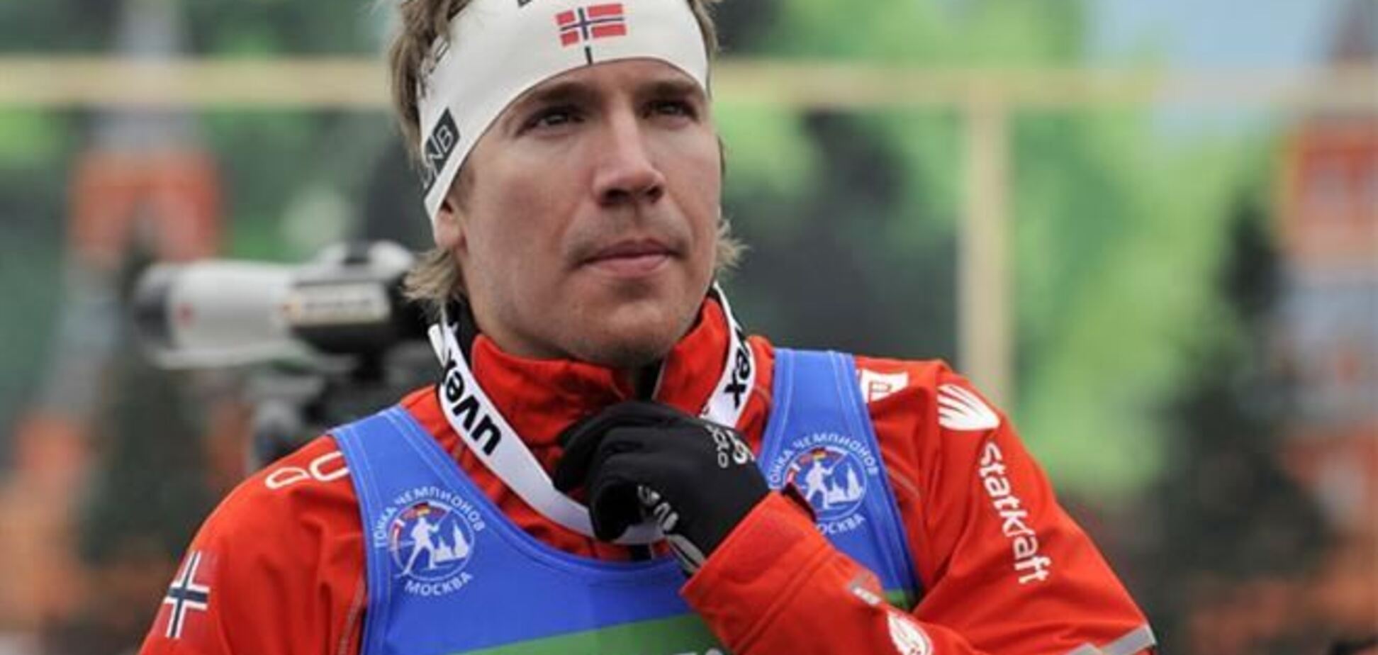 Норвежский биатлонист Свенсен извинился за пьянку в Словении