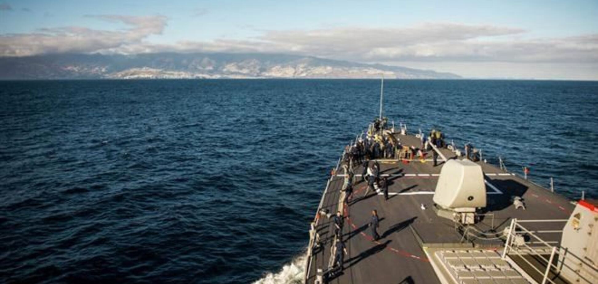 Боевые корабли США и Франции вошли в акваторию Черного моря