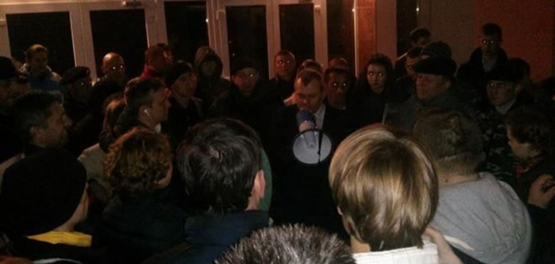 В Киеве пикетируют заседание СНБО