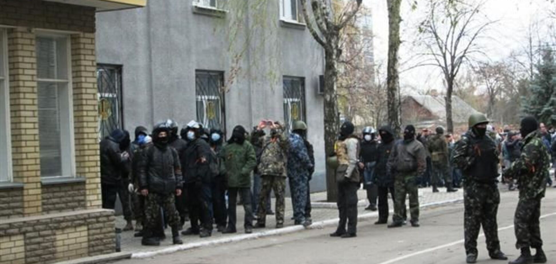 Военные в Славянске означают, что Путин начал войну - российская оппозиция