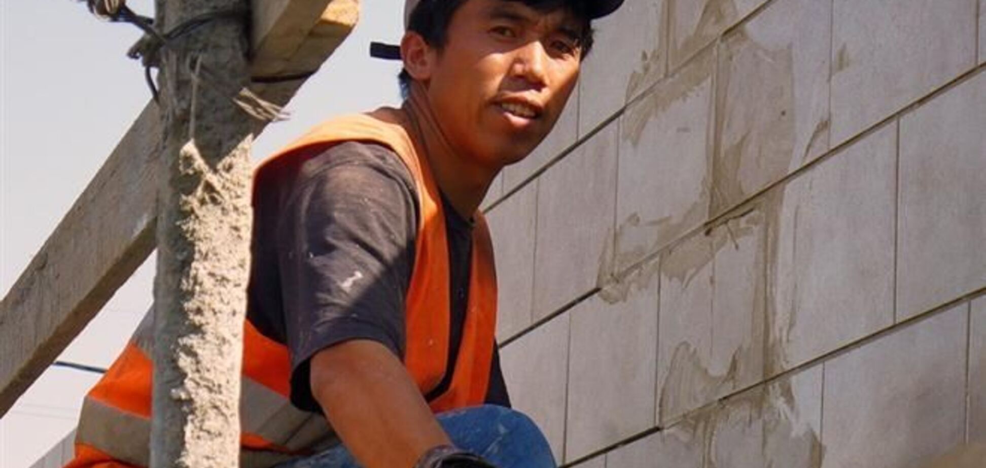 Россия может выставить армию гастарбайтеров против войск НАТО