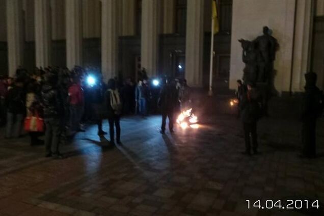 В СНБО считают, что штурм Рады на руку Путину