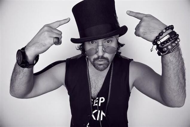 Дима Коляденко подарил Ирине Билык песню