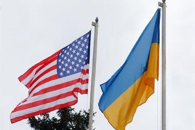 США и Украина подписали документ о выделении $1 млрд помощи