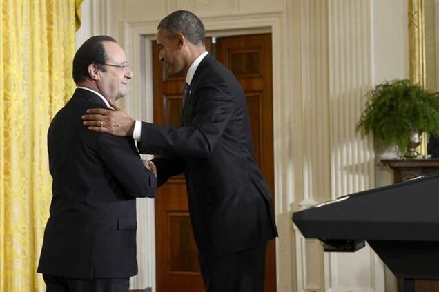 Олланд обговорив з Обамою нові санкції проти Росії