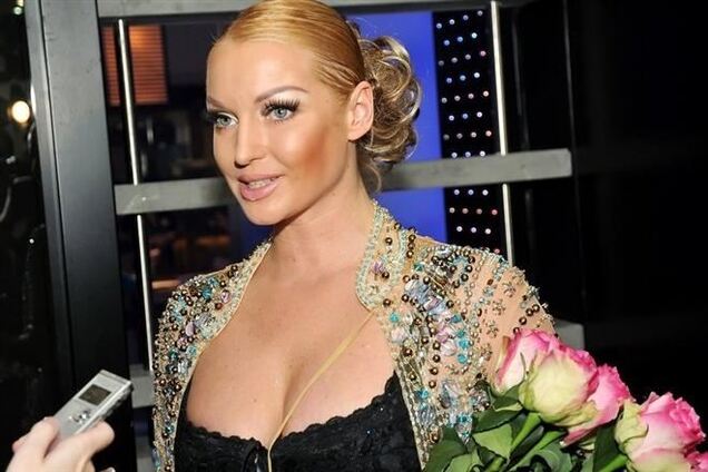 Волочкова бойкотирует российских артистов и называет их 'проститутками'