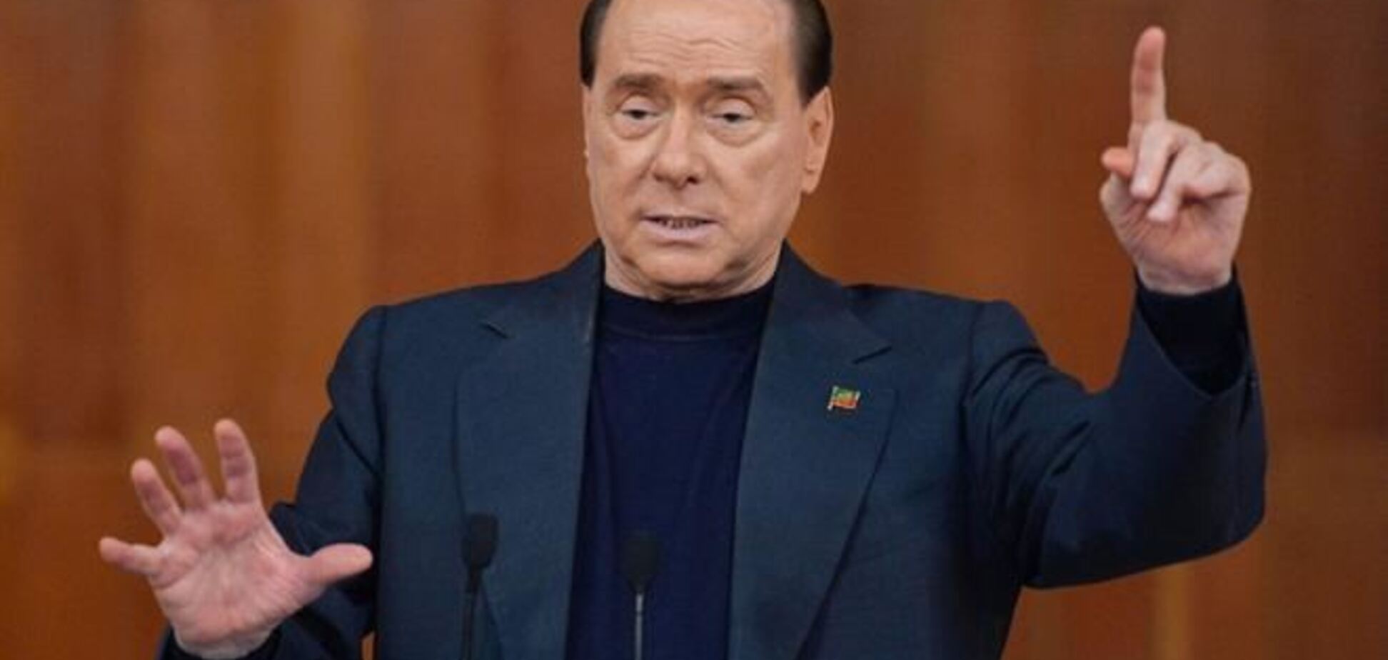 Берлускони приговорили к году общественных работ за неуплату налогов