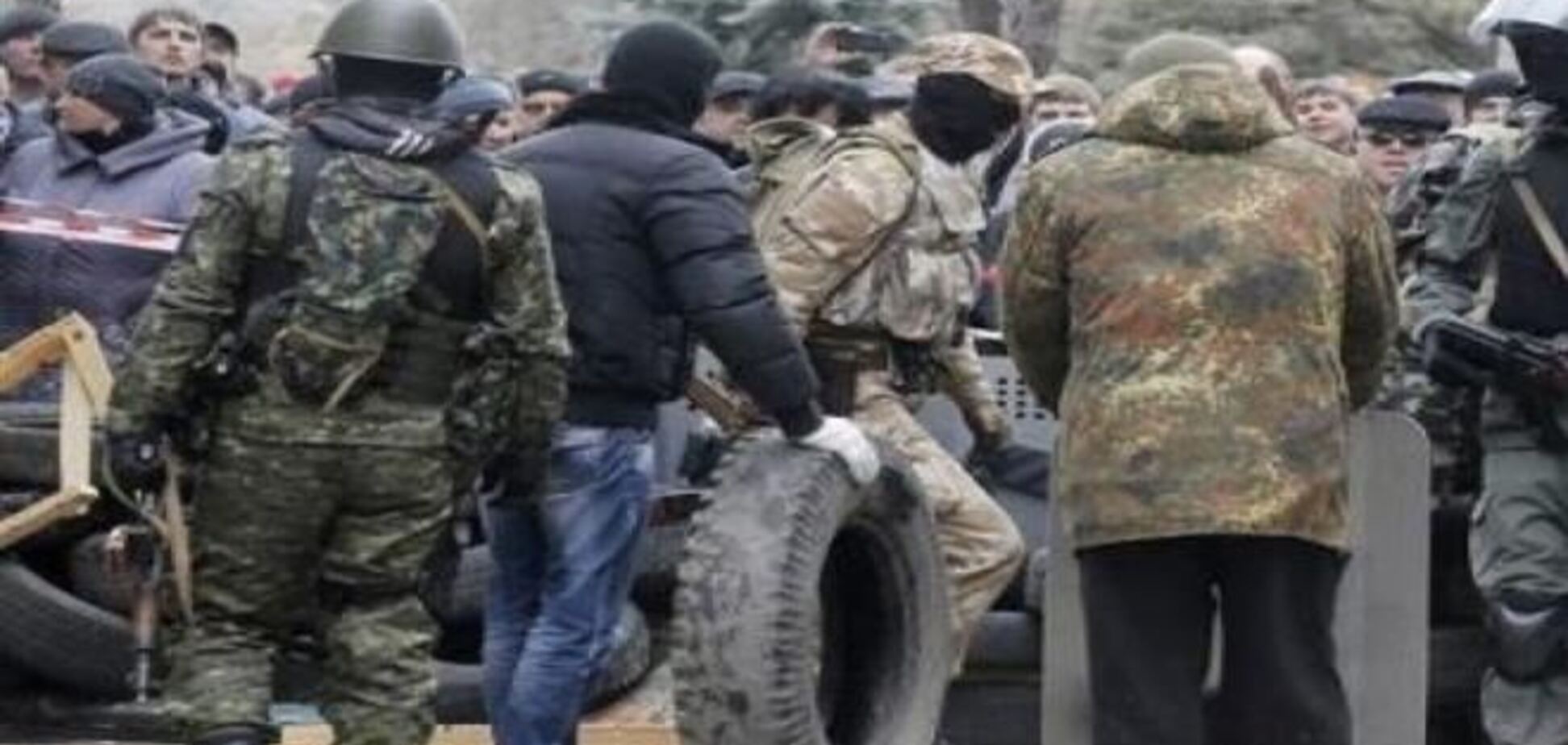 В Славянске сепаратисты тяжело ранили водителя легкового авто