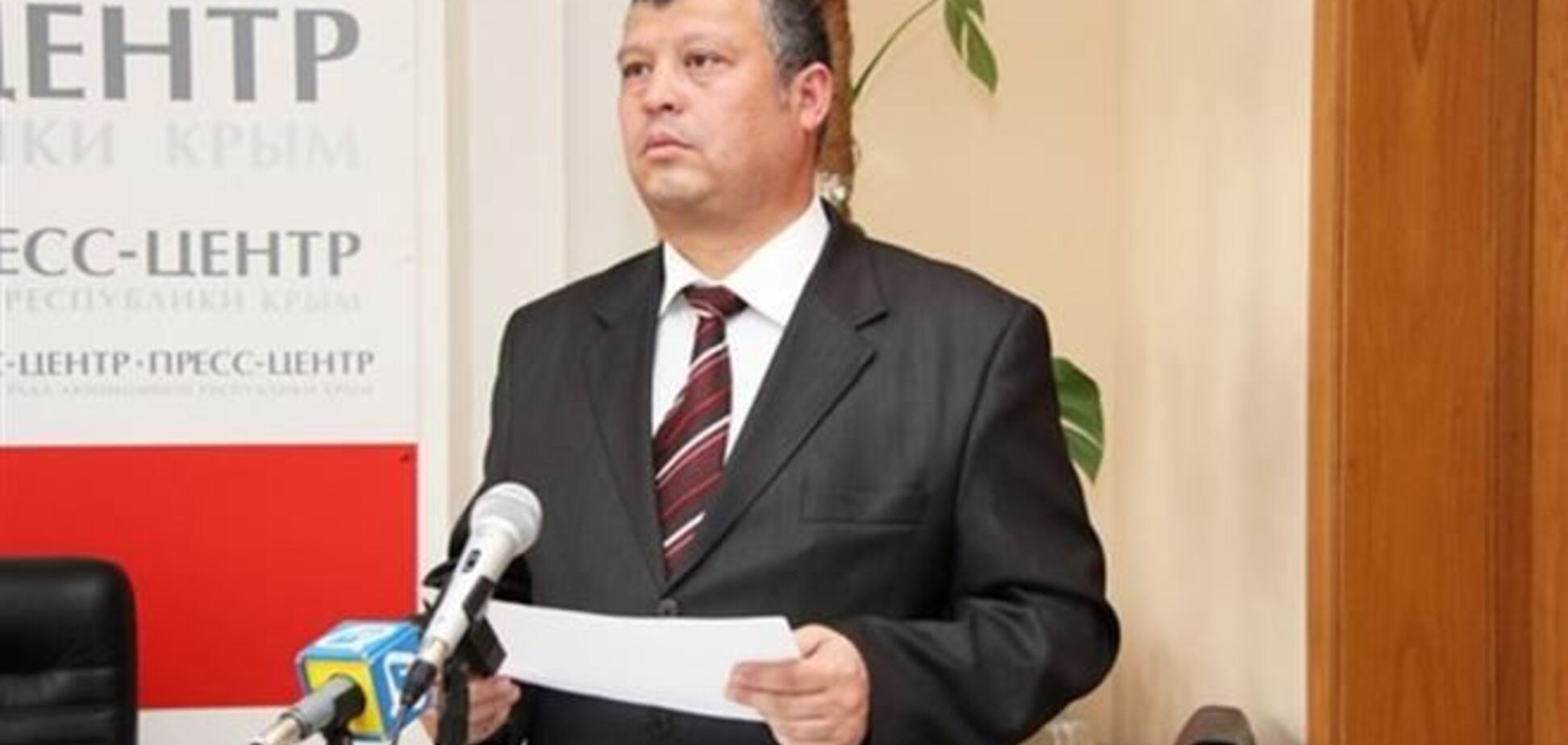 Турчинов звільнив заступника свого Постпреда в Криму