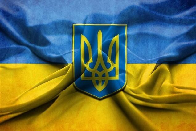 Патриоты сохранили флаг Украины, сброшенный боевиками в Горловке