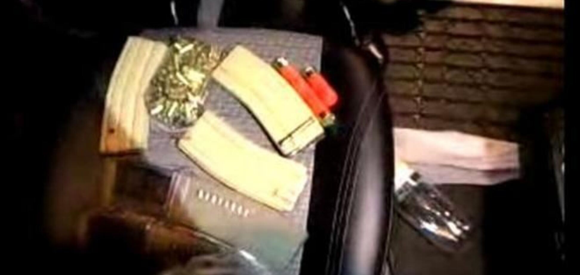 Прокурор: найденное в авто Царева оружие легальное