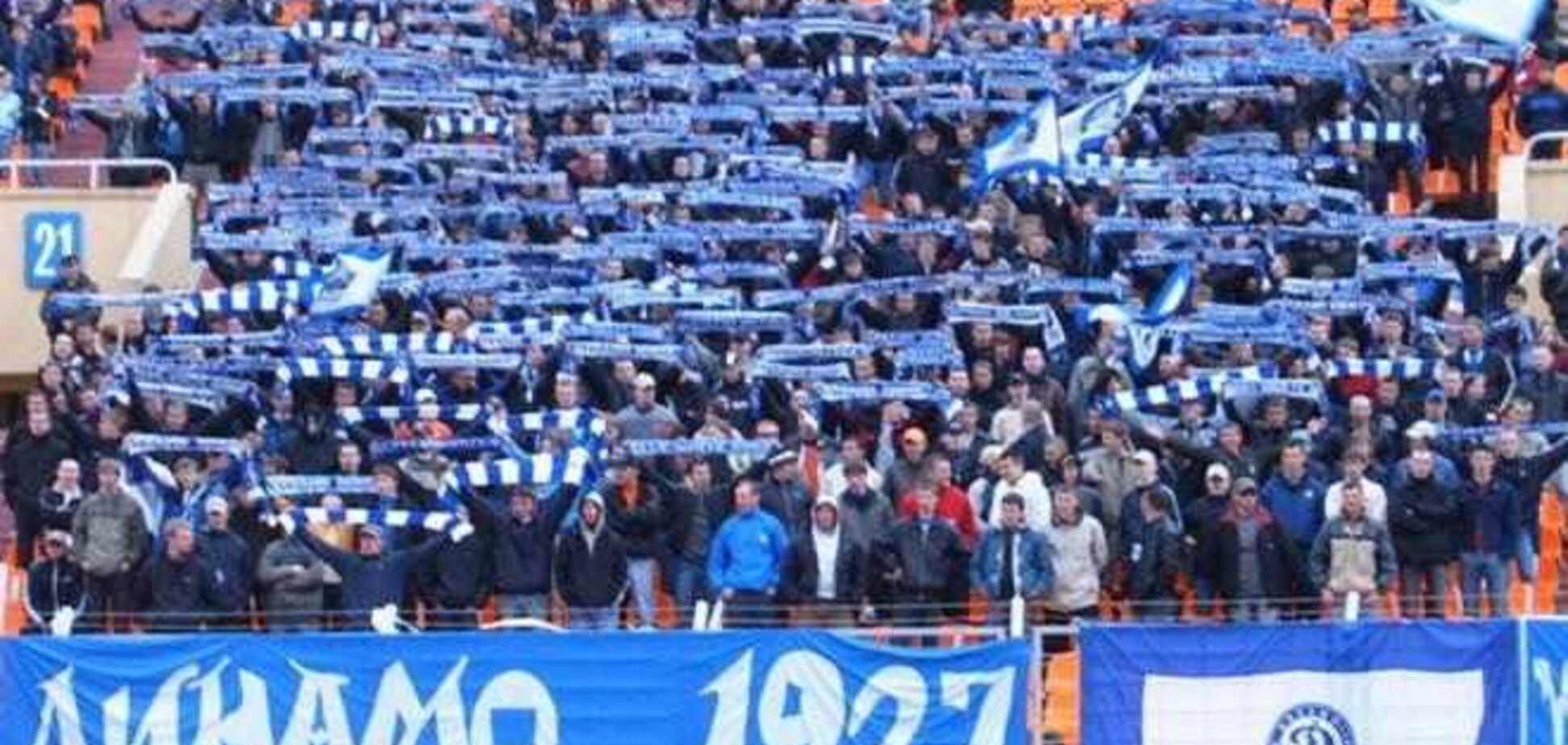 Фана минского 'Динамо' осудили на трое суток за лозунг 'Слава Украине!'