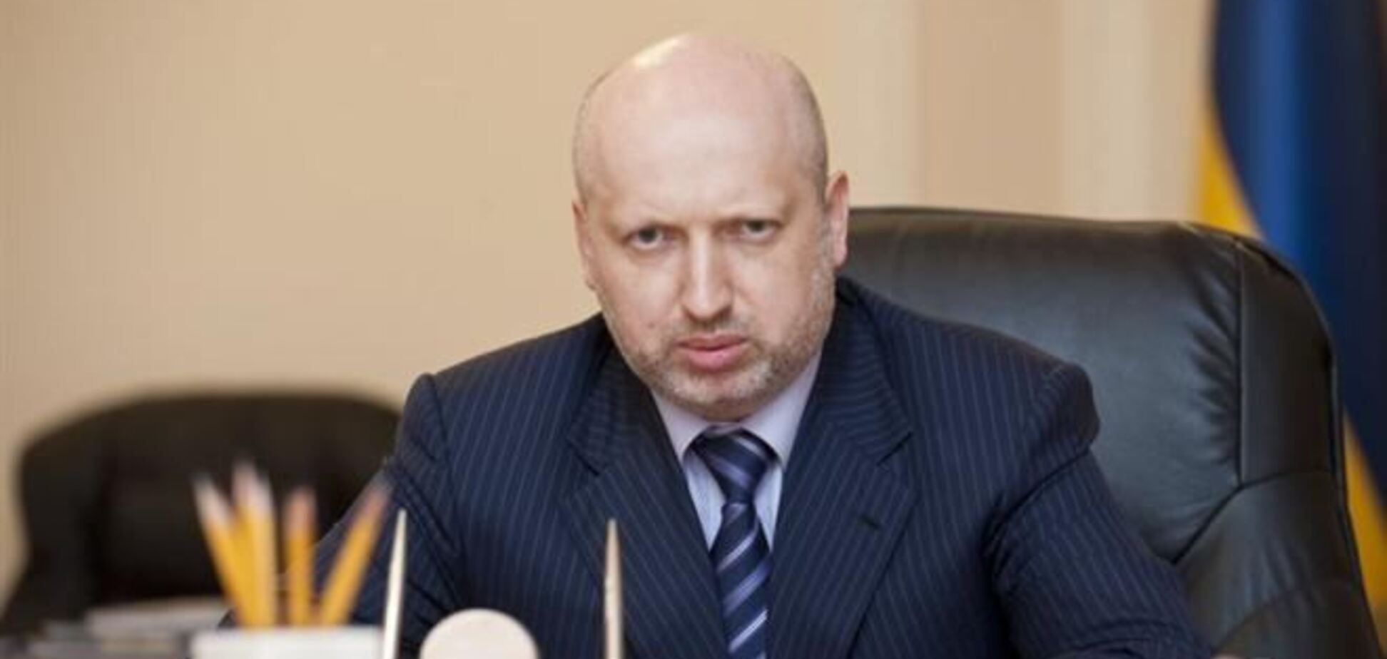 Турчинов предложил Раде защитить конституционные права участников АТО