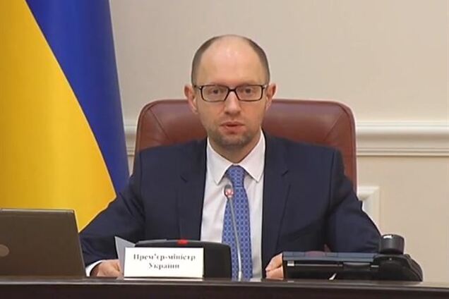 Помимо нефти и газа Россия экспортирует в Украину терроризм - Яценюк