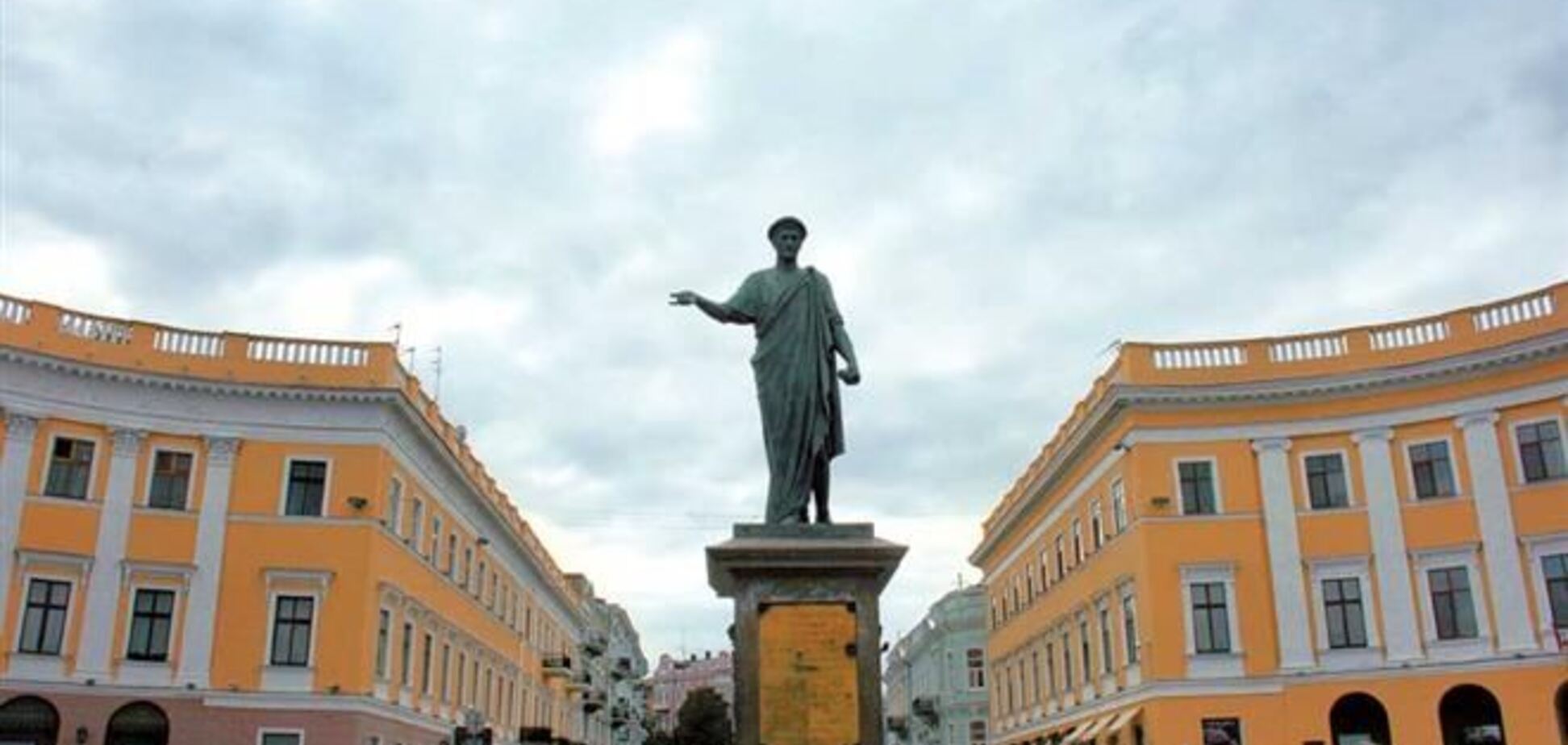 Похоронное бюро в Одессе готово позаботиться о сепаратистах. Фотофакт