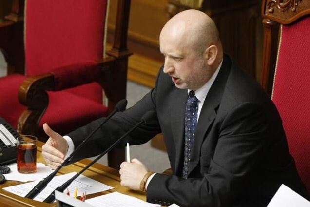 Десантников, сдавших оружие сепаратистам, будут судить - Турчинов