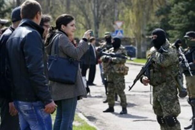 ГПУ: военные в Мариуполе применили оружие против сепаратистов согласно закону