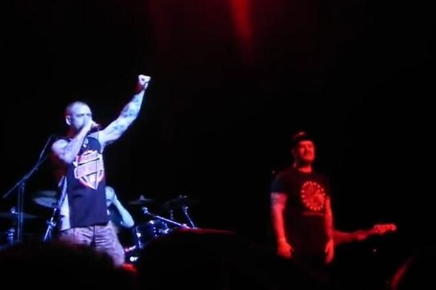 'Ляпис' в России, защищая Украину, послал 'имперского имбицила'