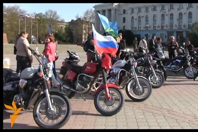 Путинские байкеры провели в Севастополе мотопробег в поддержку сепаратистов на юго-востоке