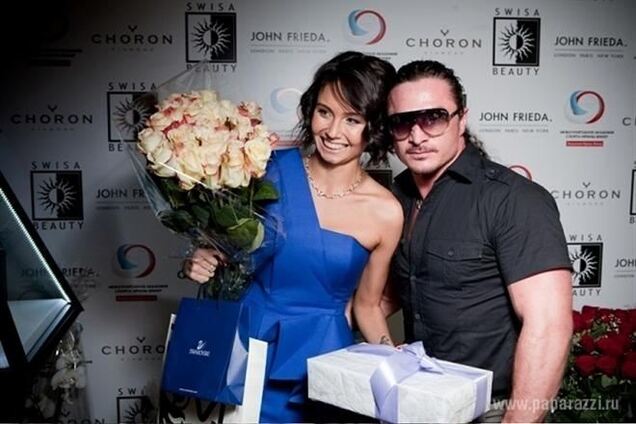 Жена Павла Воли украла у бывшего жениха 24 млн руб.?