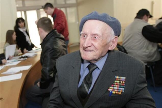 92-річний ветеран з Дніпропетровська: Я готовий йти на війну