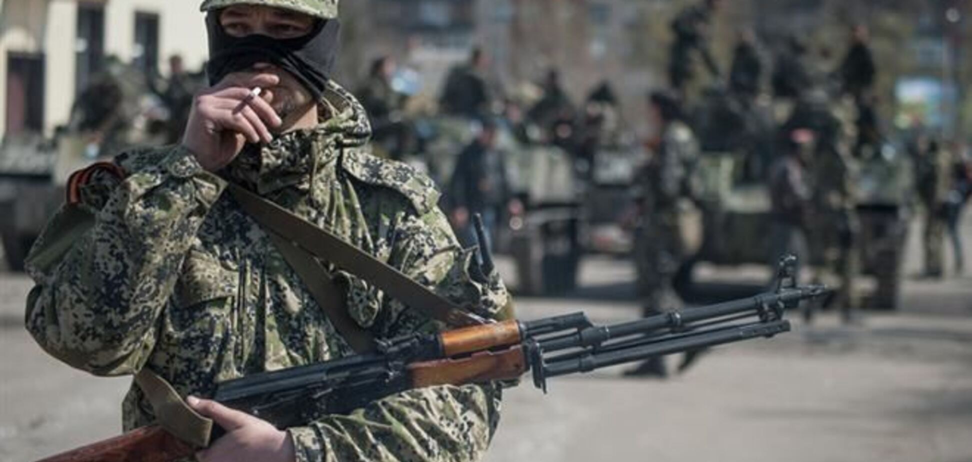 У Слов'янську озброєні бойовики розігнали мітинг за єдність України