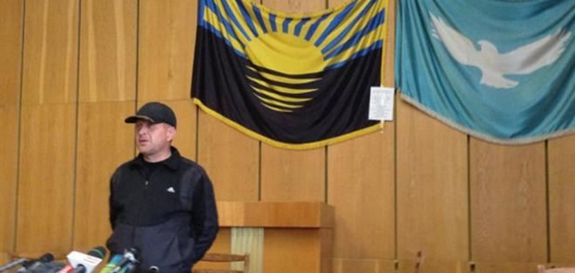 Глава сепаратистов Славянска был доверенным лицом человека из тюрьмы - СМИ