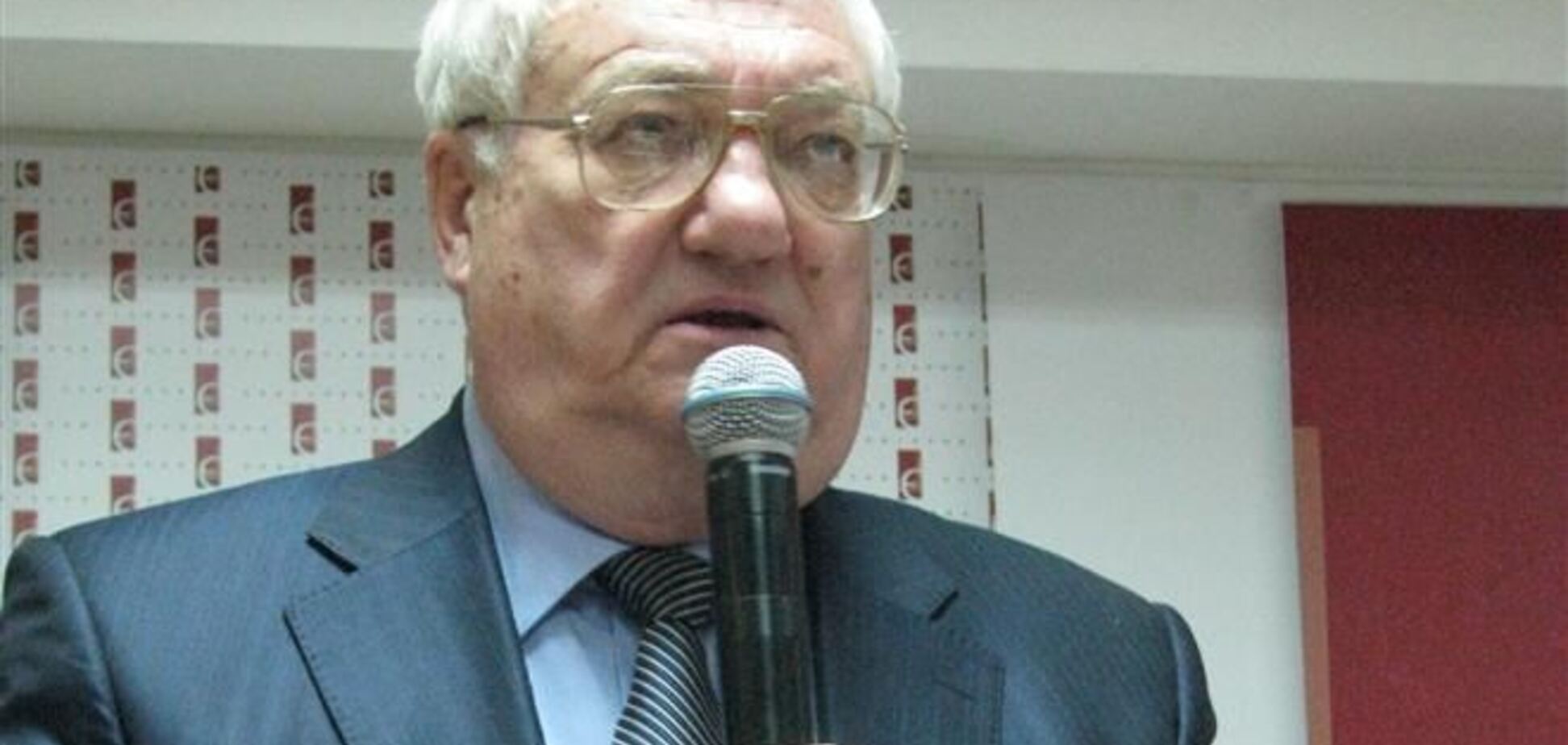 У Януковича огромные шансы оказаться в Гааге - дипломат