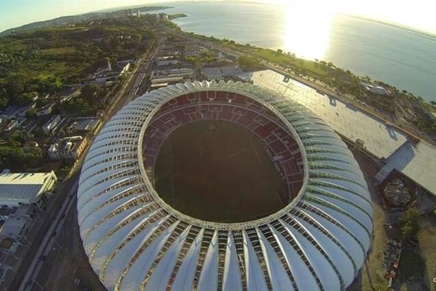 Чемпионат по строительству. Как Бразилия в авральном порядке готовит арены к ЧМ-2014