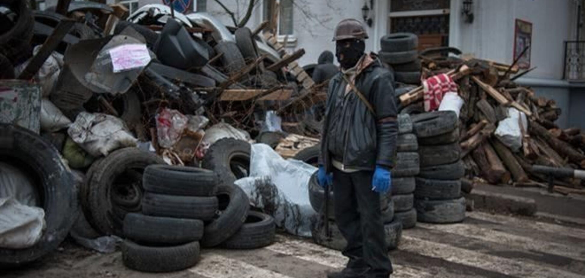 В Славянске закрыты почти все банки и ювелирные магазины