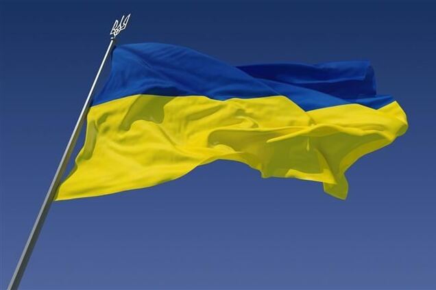 В Стаханове обстреляли школьников за попытку установить флаг Украины