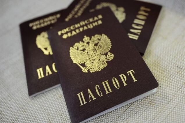 Против течения: как крымчане отказываются от российского гражданства