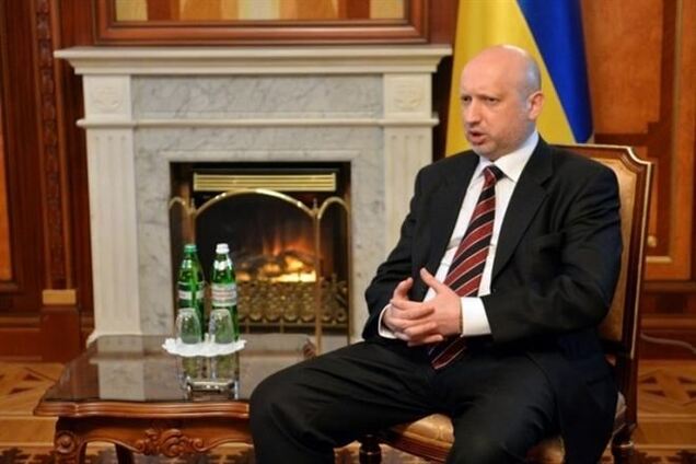 Турчинов потребовал от силовиков возобновить АТО