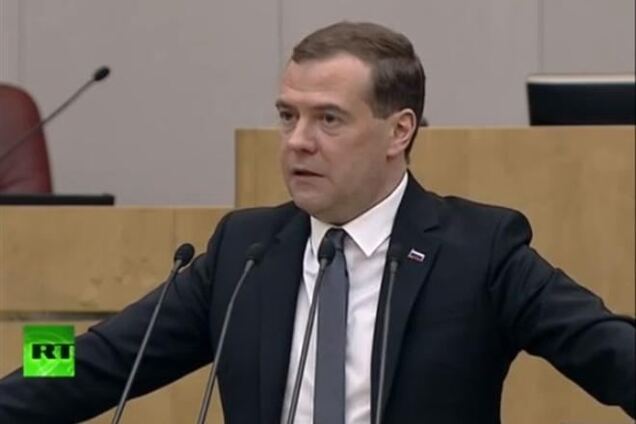 Медведев: за постсоветскую историю Украина получила от нас $250 млрд. Мы добрые!