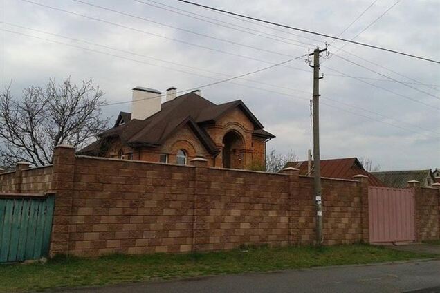 Журналисты нашли 'хатынку' руководителя майдановской медслужбы