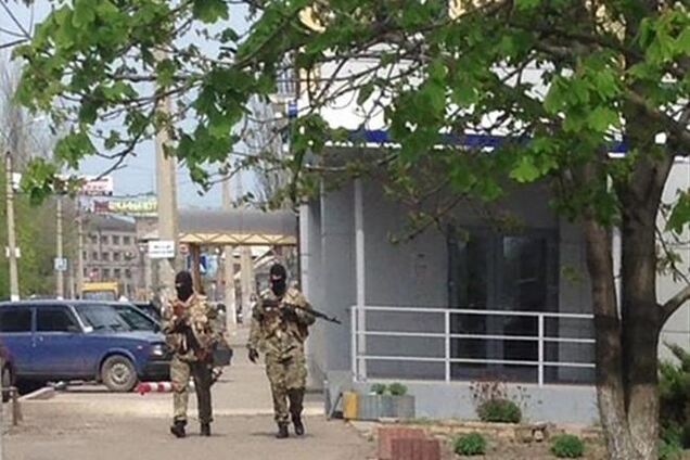 Житель Донецька про 'зелених чоловічків' у Слов'янську: направили на мене пістолет і автомат